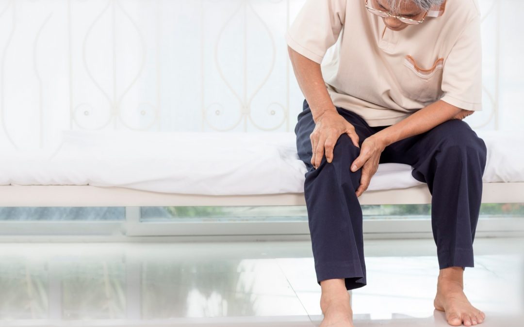 膝关节痛是患膝关节骨关节炎的征兆吗？该如何应对？