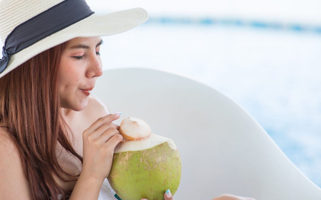 Are there benefits to drinking coconut juice during pregnancy?