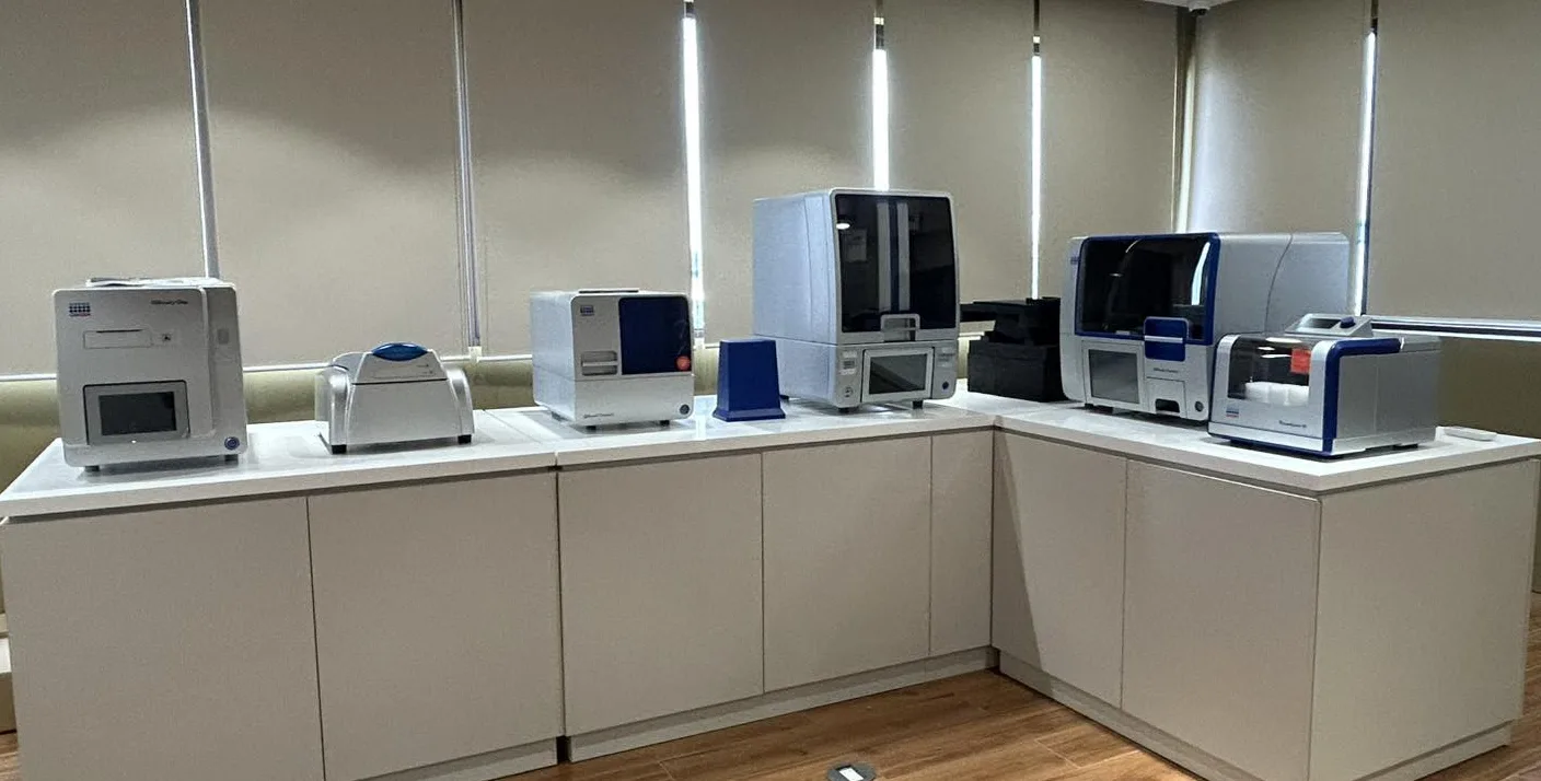 QIAGEN Lab